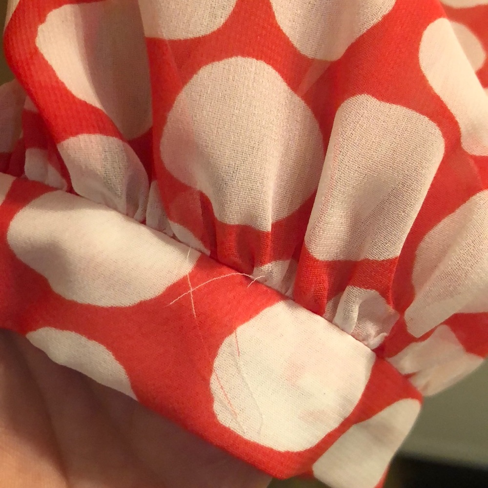 Trina Turk red polka dot button down sz small EUC - Picture 6 of 6
